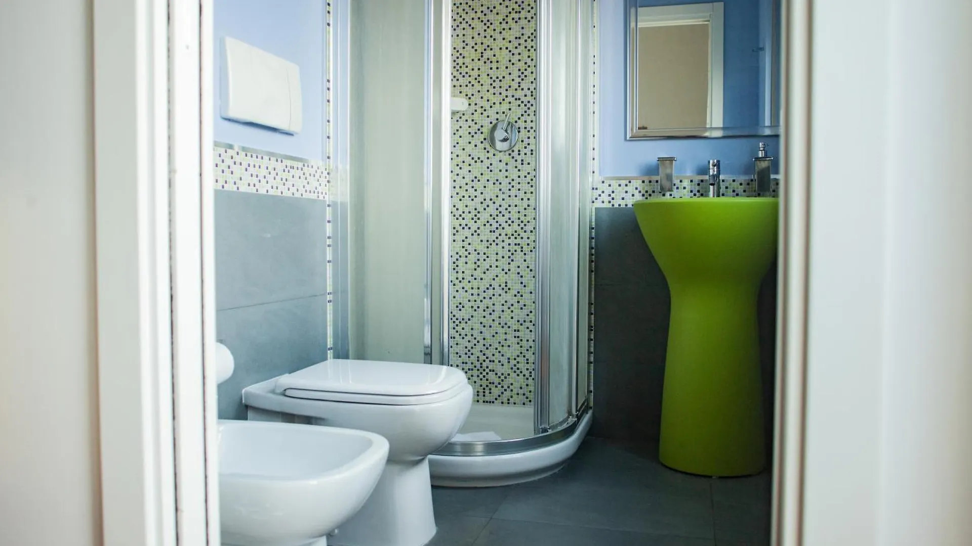 Experience Milan From A Penthouse 5 Minutes From The Duomo Apartamento