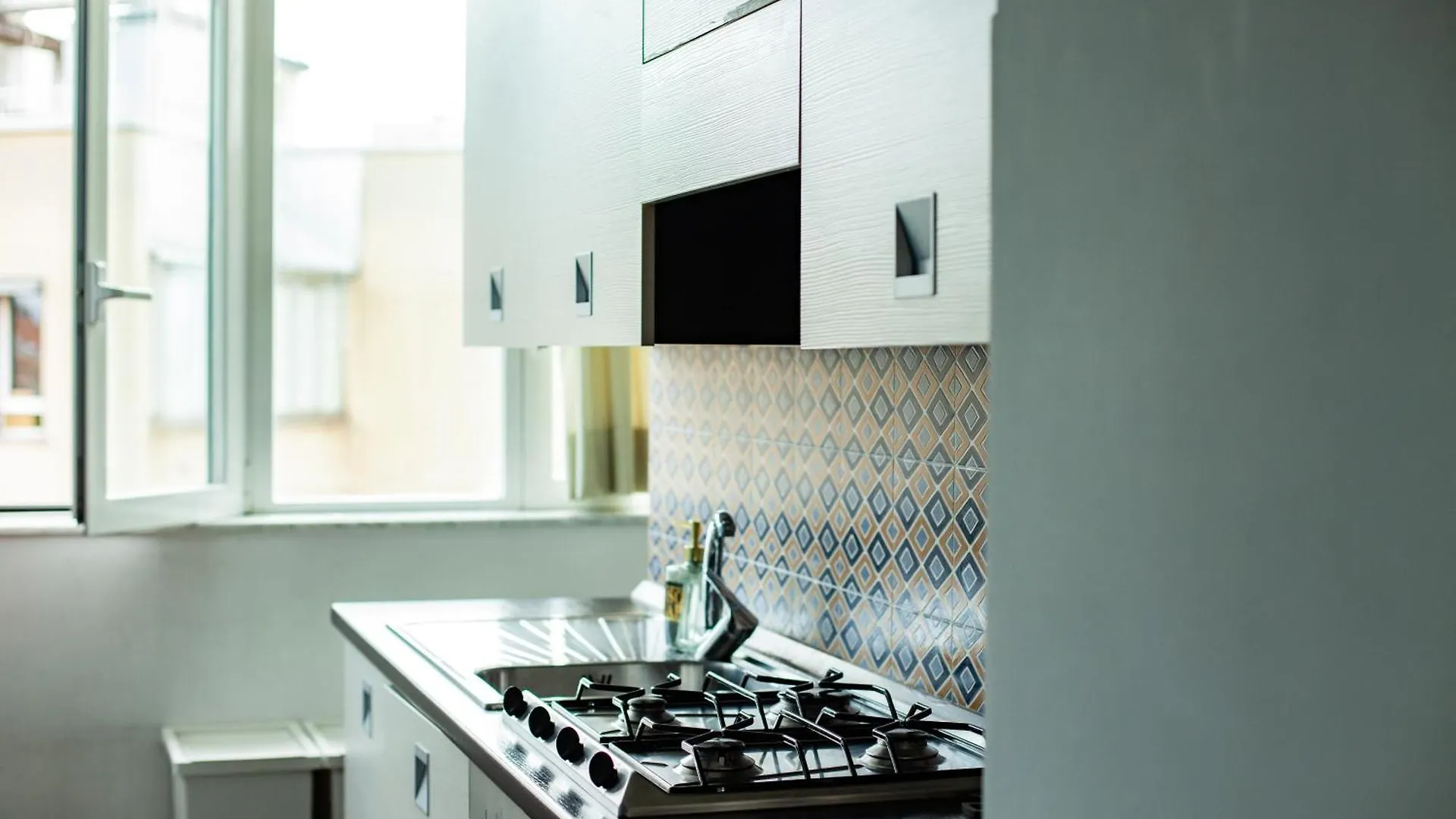 Experience Milan From A Penthouse 5 Minutes From The Duomo Apartamento