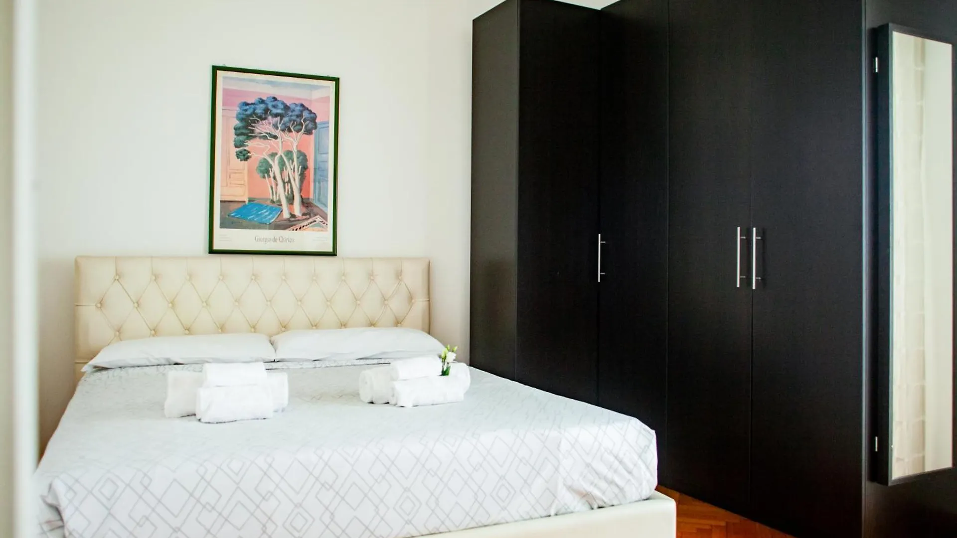 アパート Experience Milan From A Penthouse 5 Minutes From The Duomoアパートメント イタリア